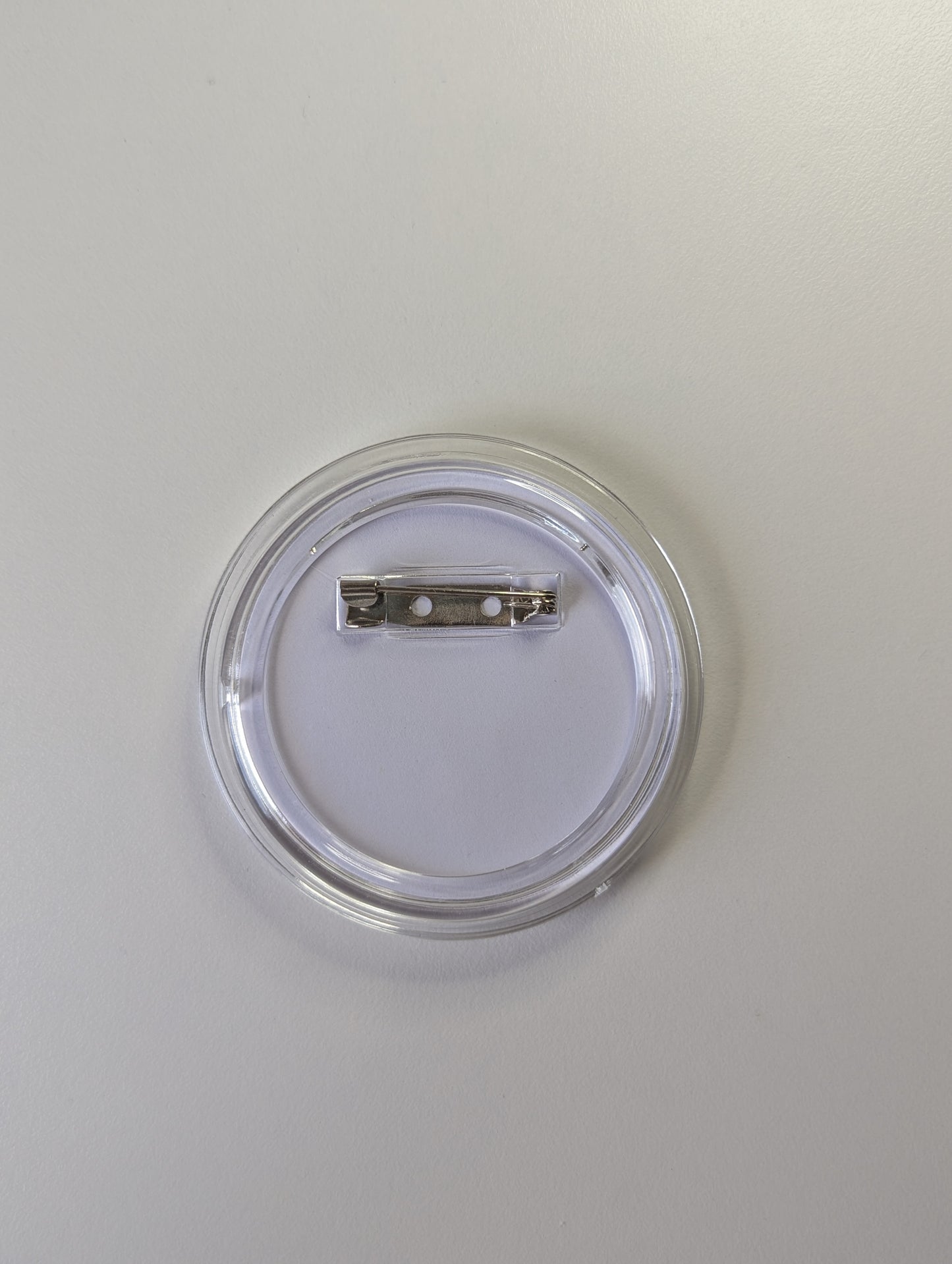 badge_back